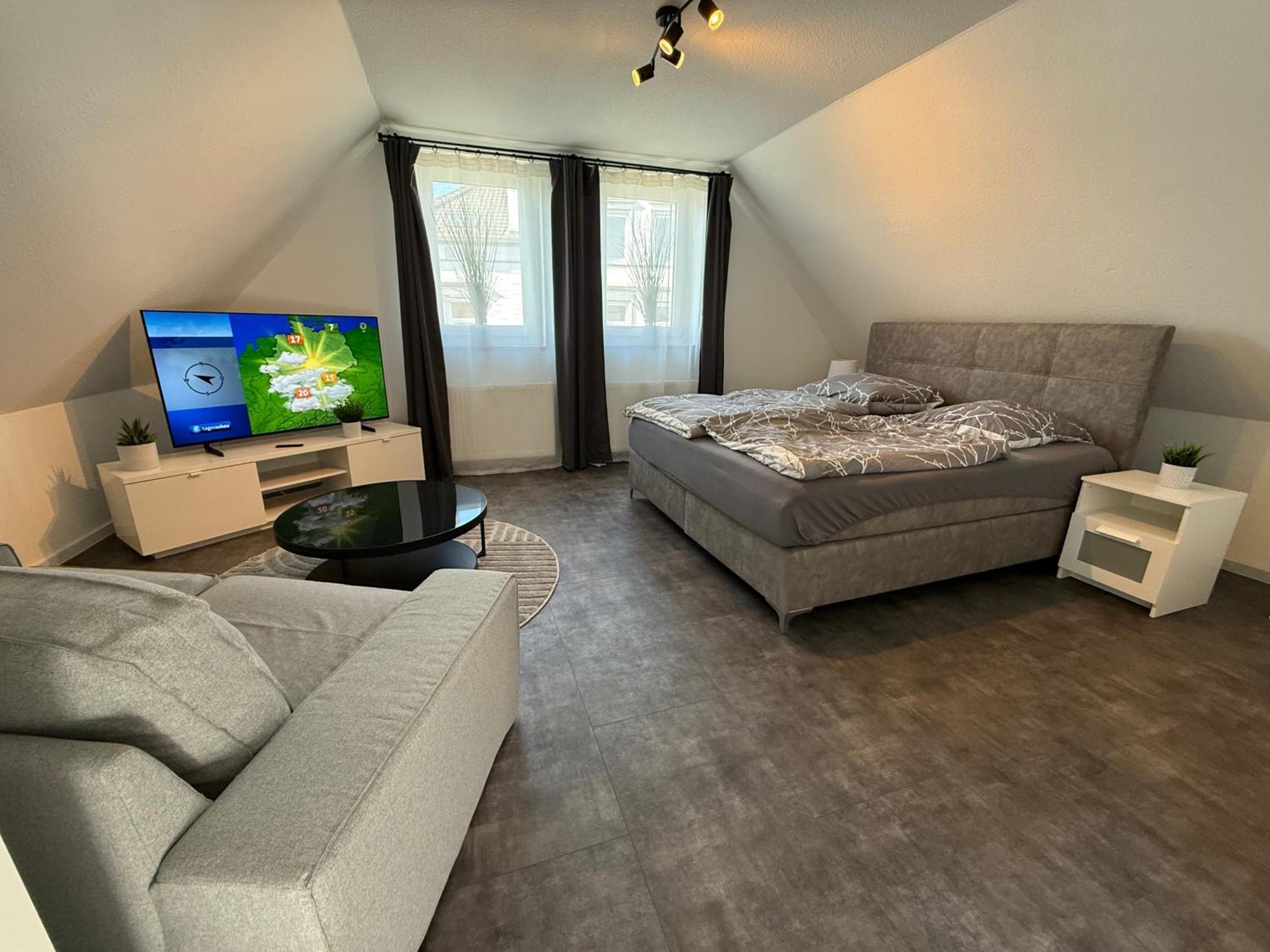Fachwerkhaus Mit 2 Getrennten Schlafzimmern, Wohnzimmer Und Kueche Bückeburg Buitenkant foto